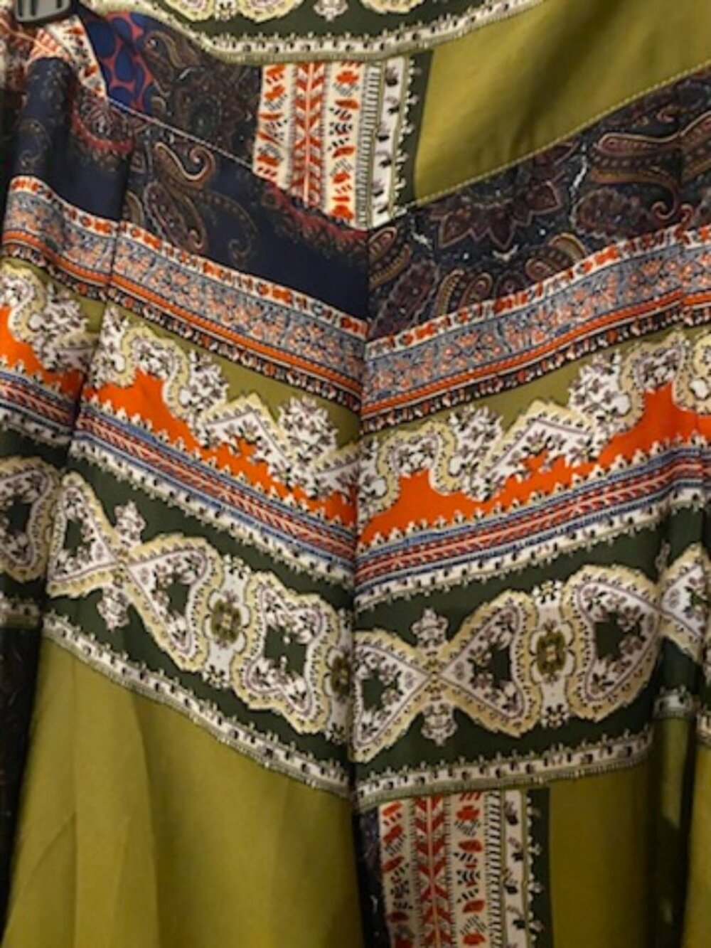 Gracia size large palazzo pants, silky - Picture 2 of 7